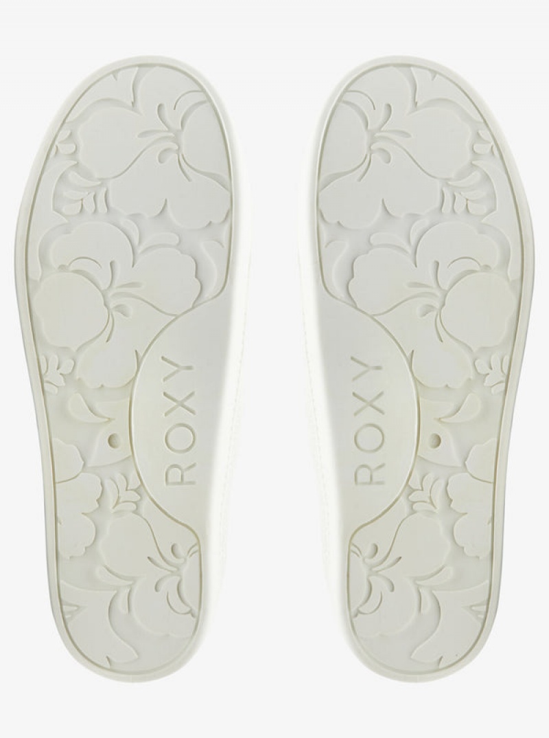 Girls'' Roxy Bayshore Plus Slip On | CRXO-83457